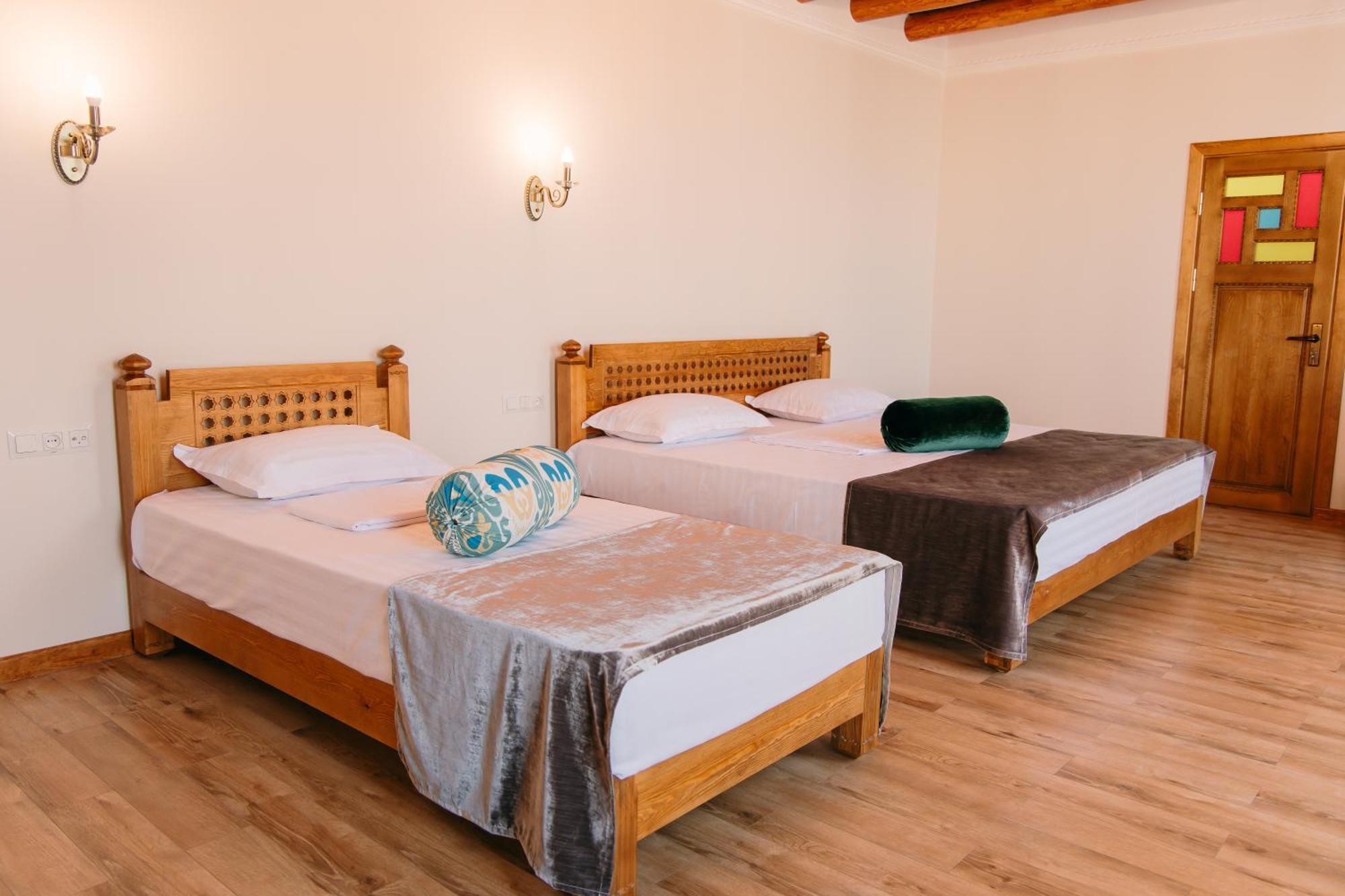 Duston Boutique XIX Century Rooms Bukhara Eksteriør bilde
