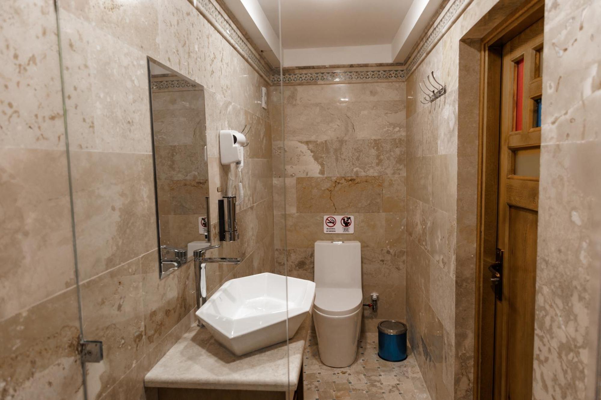 Duston Boutique XIX Century Rooms Bukhara Eksteriør bilde